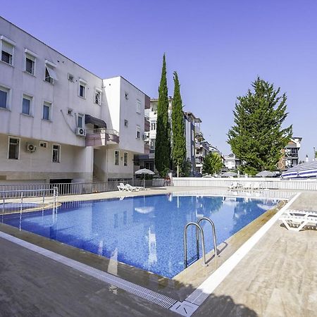 Vibrant Flat With Lovely Balcony In Muratpasa Antalya Kültér fotó